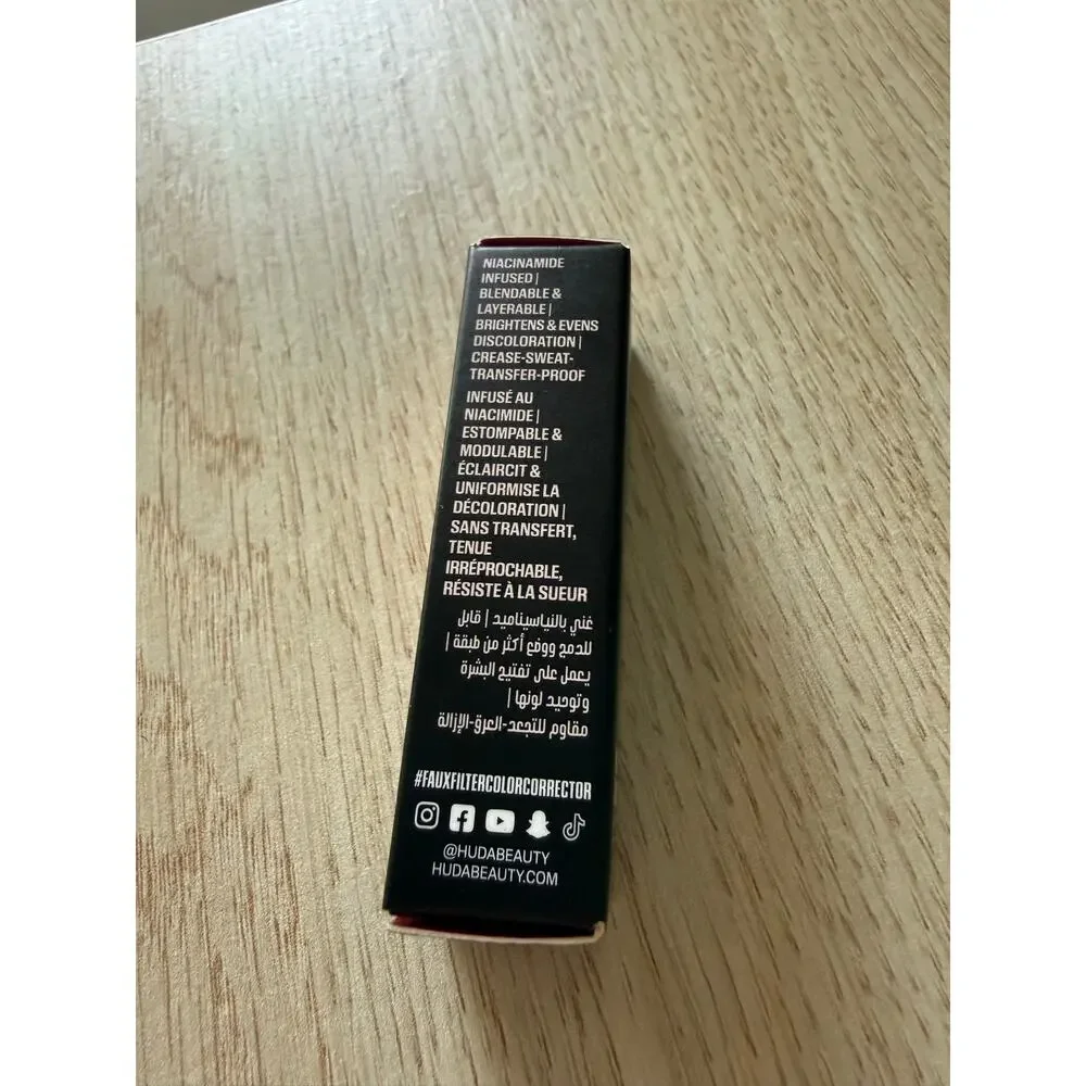 $15 New Huda Beauty #FauxFilter Color Corrector Peach Mini Niacinamide Vitamin C